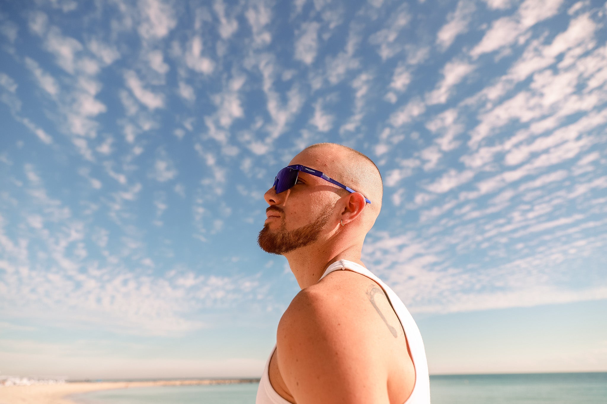 Biscayners Cypress Blue Men's Sunglasses - Image 4