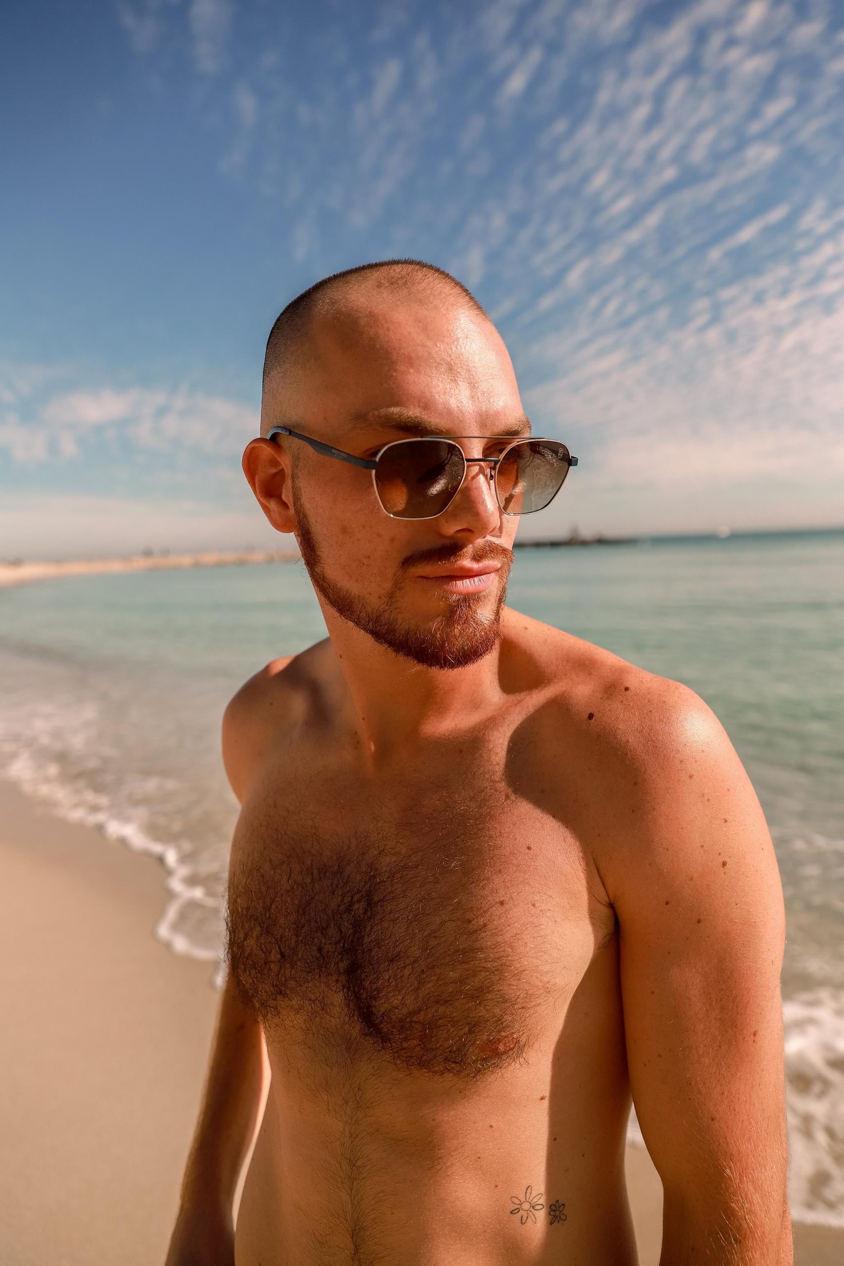 Biscayners Woodcrest Blue Men's Sunglasses - Image 4