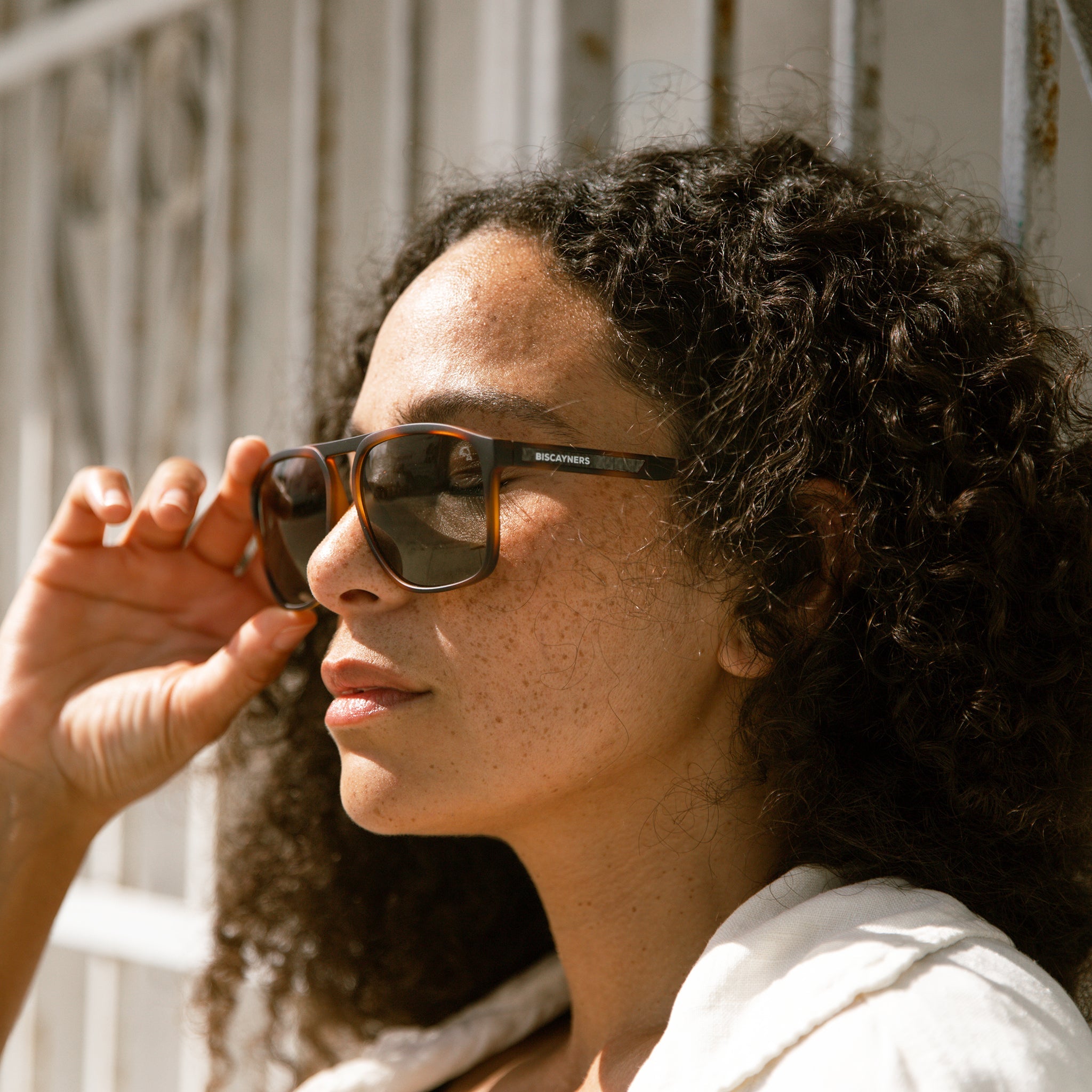 Biscayners Mariner Tortoise Sunglasses - Image 3