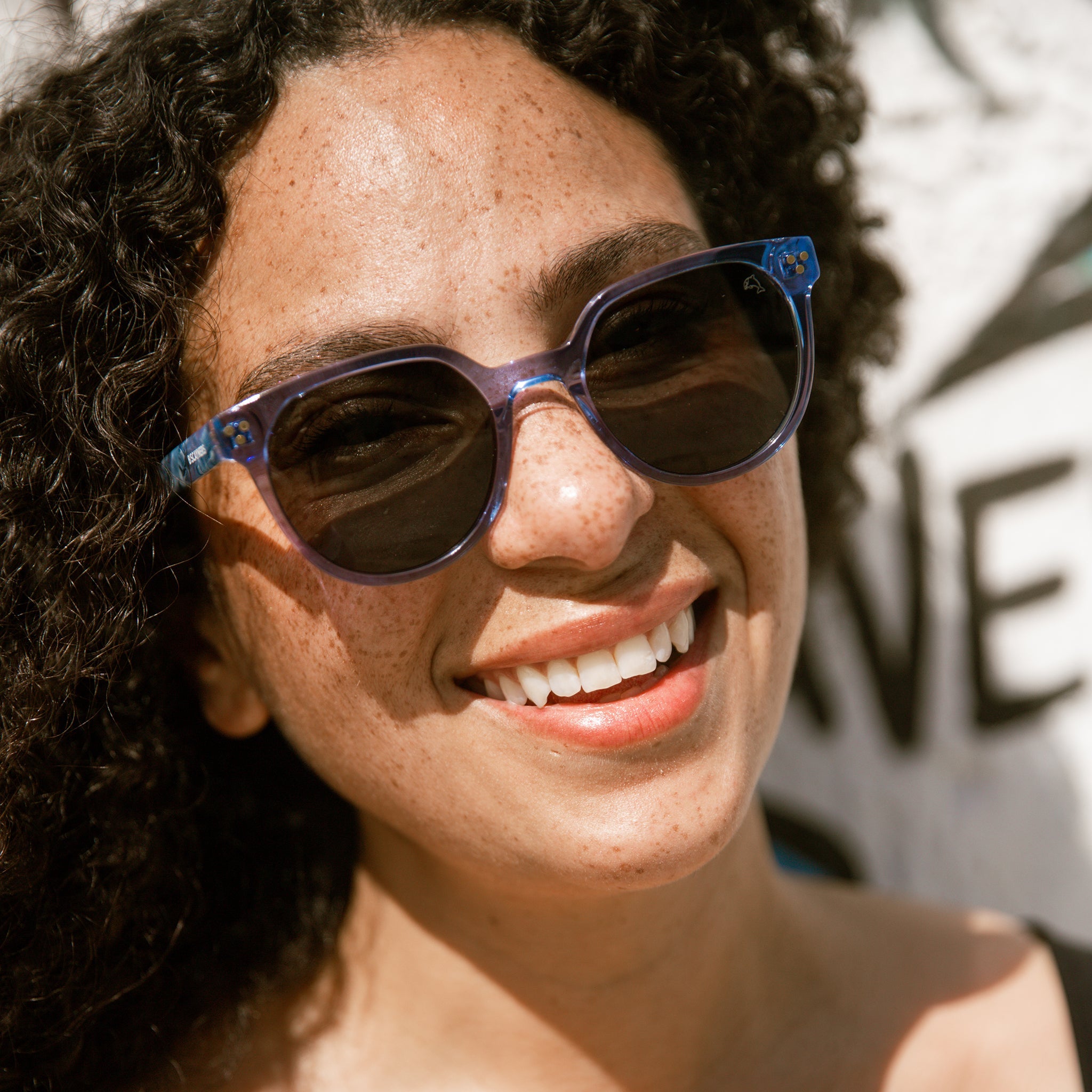 Biscayners Westwood Blue Women's Sunglasses - Image 3