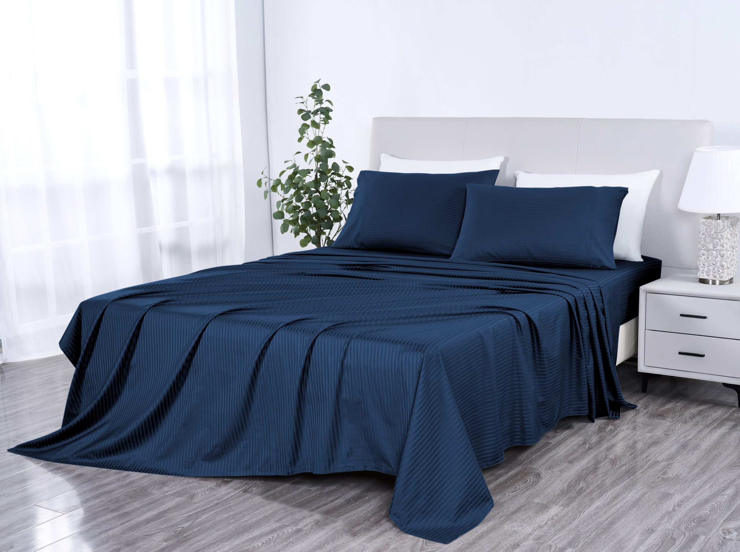 Kathy Ireland 500 Thread Count Damask Stripe Sheet Set with Optifit - Image 3