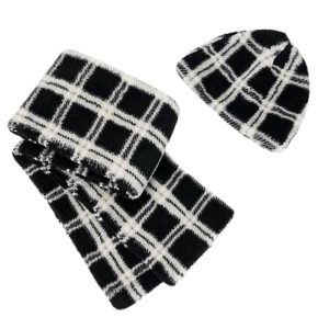 Sprigs Sherpa Beanie w/ Pom Pom & Sherpa Scarf Set Black Plaid
