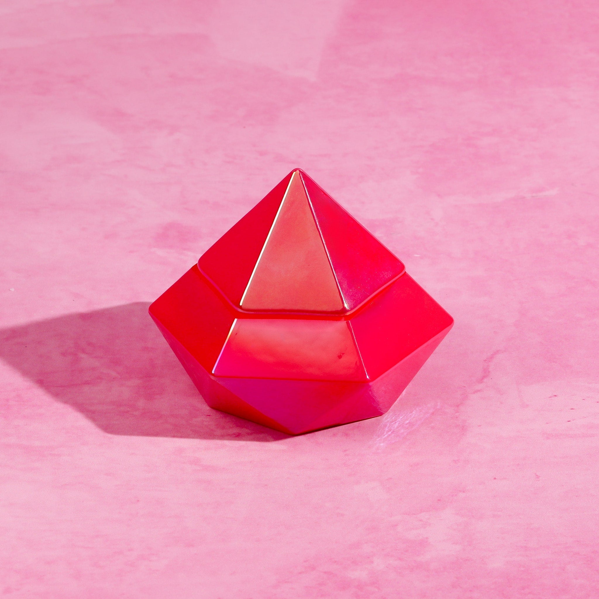 The Ruby Diamond Candle - Image 7