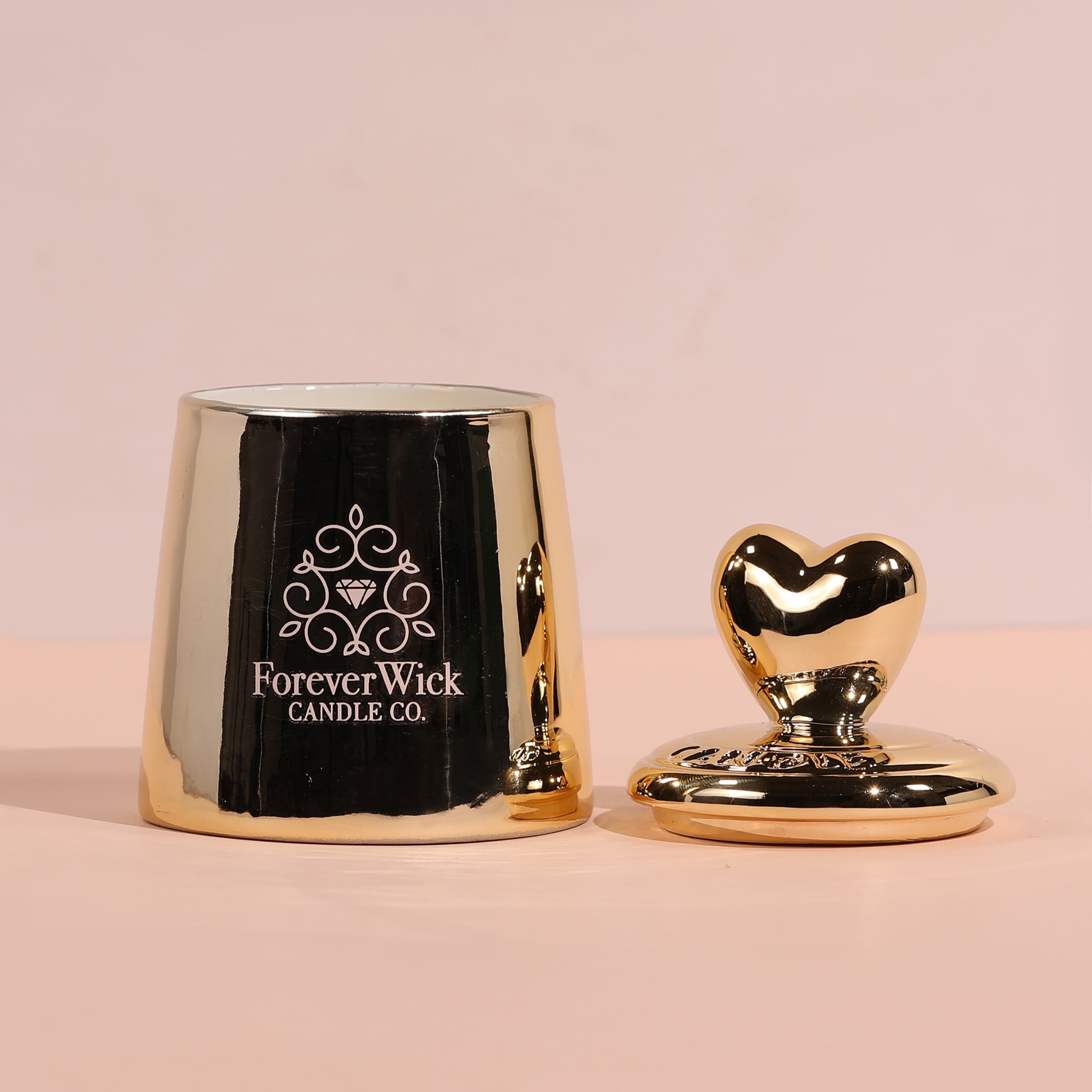 The Golden Heart Luxury Diamond Candle - Image 7