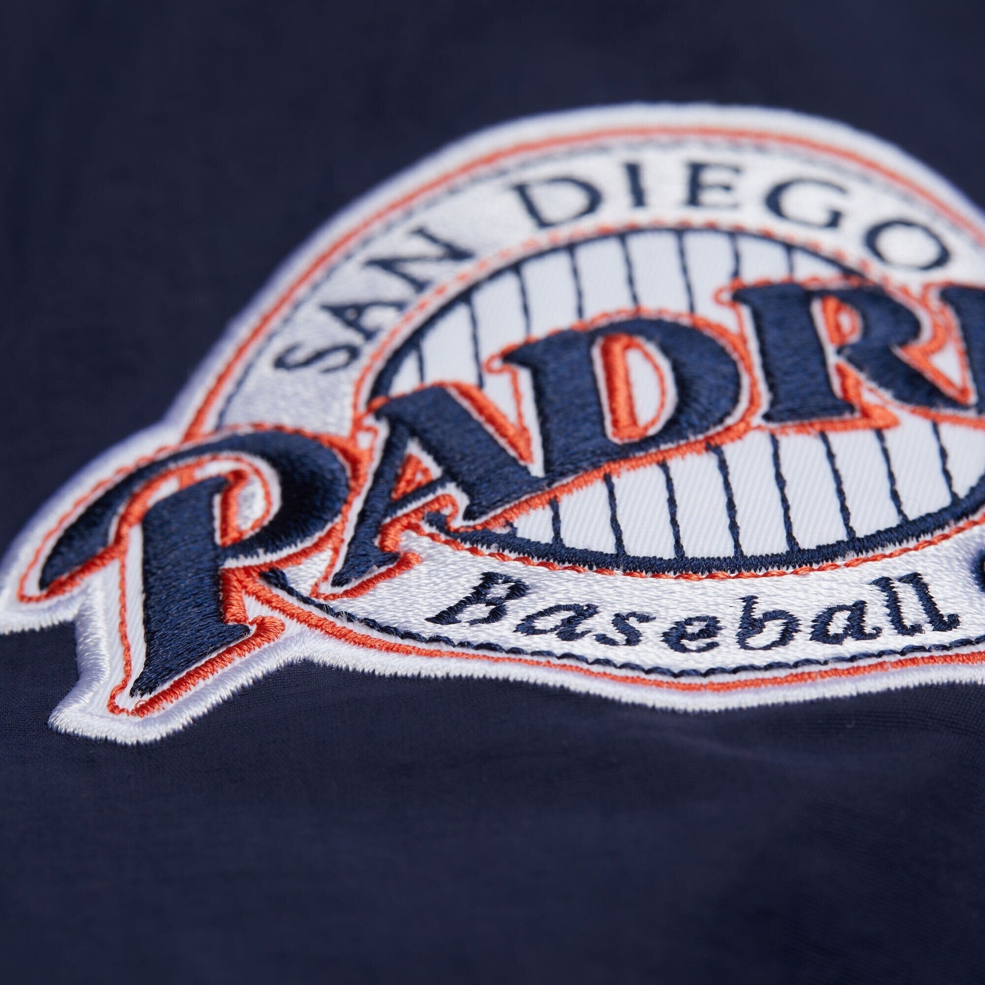 Mitchell & Ness Men's Mlb Nylon Pullover Jacket Vintage Logo Padres - Image 5