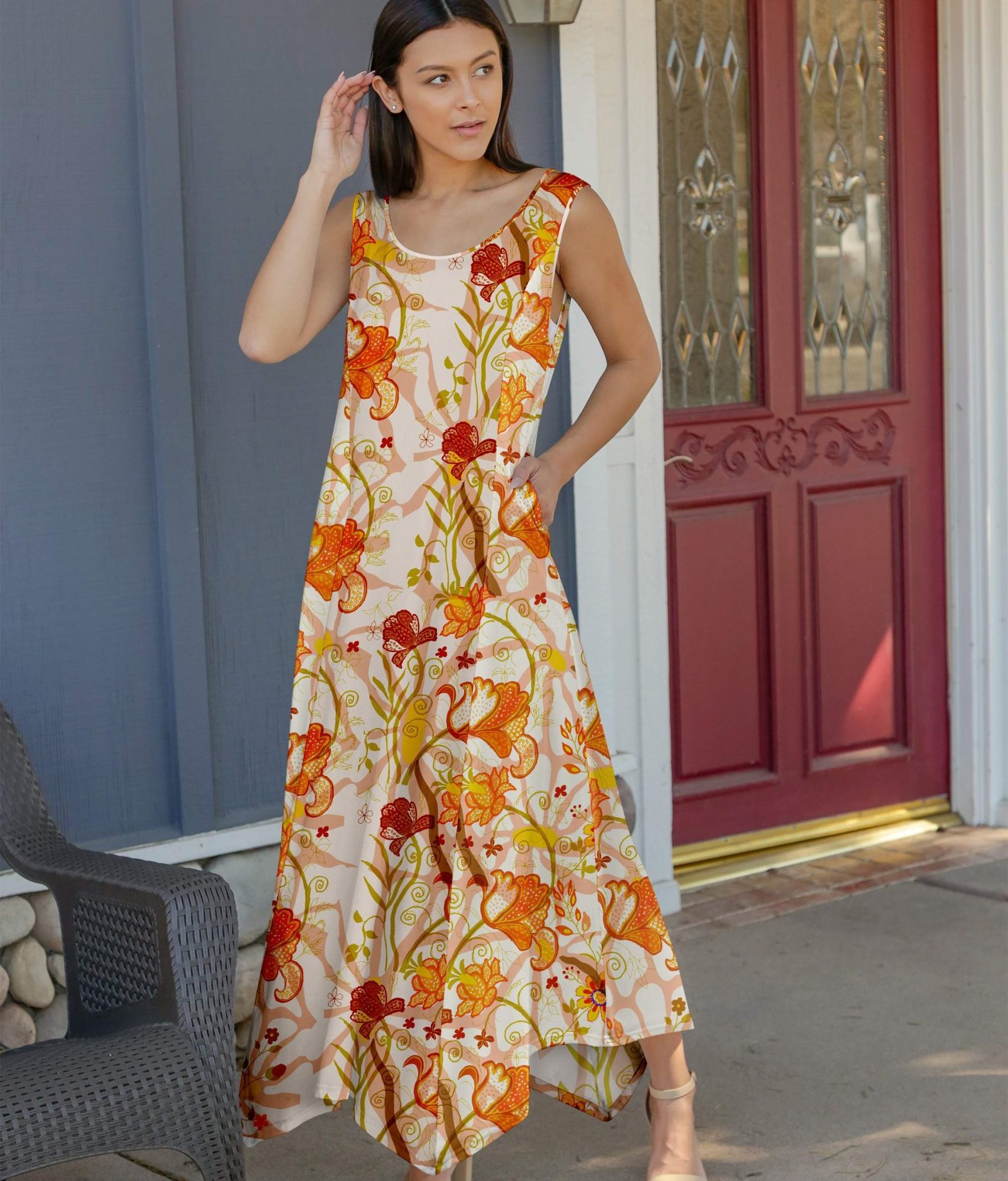 Lily by Firmiana Women's Sleeveless Fishtail Maxi Dress Tan & Red Floral Patchwork Mix