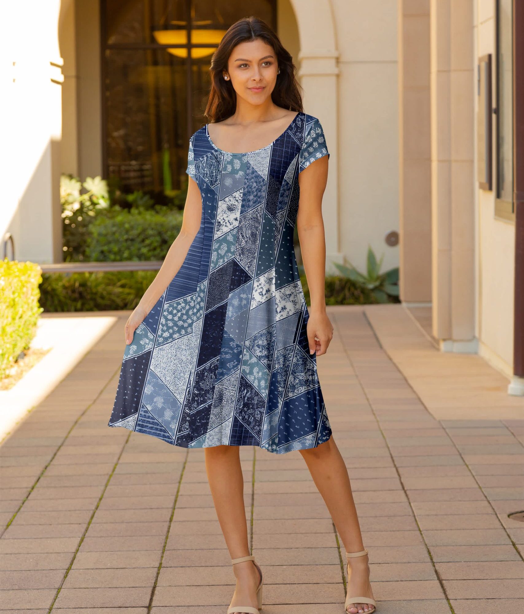Lily by Firmiana Women's Cap Sleeve Short Dress Blue & White Floral Patchwork